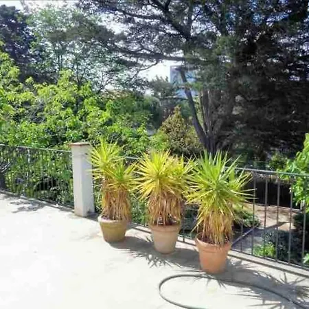 Charming Historic 5 Bdr 19th Century