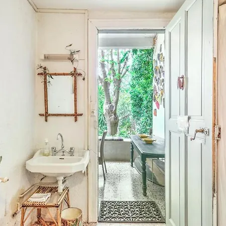 Charming Historic 5 Bdr 19th Century * Сет