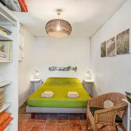 Charming Historic 5 Bdr 19th Century * Сет