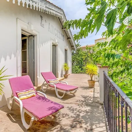Charming Historic 5 Bdr 19th Century